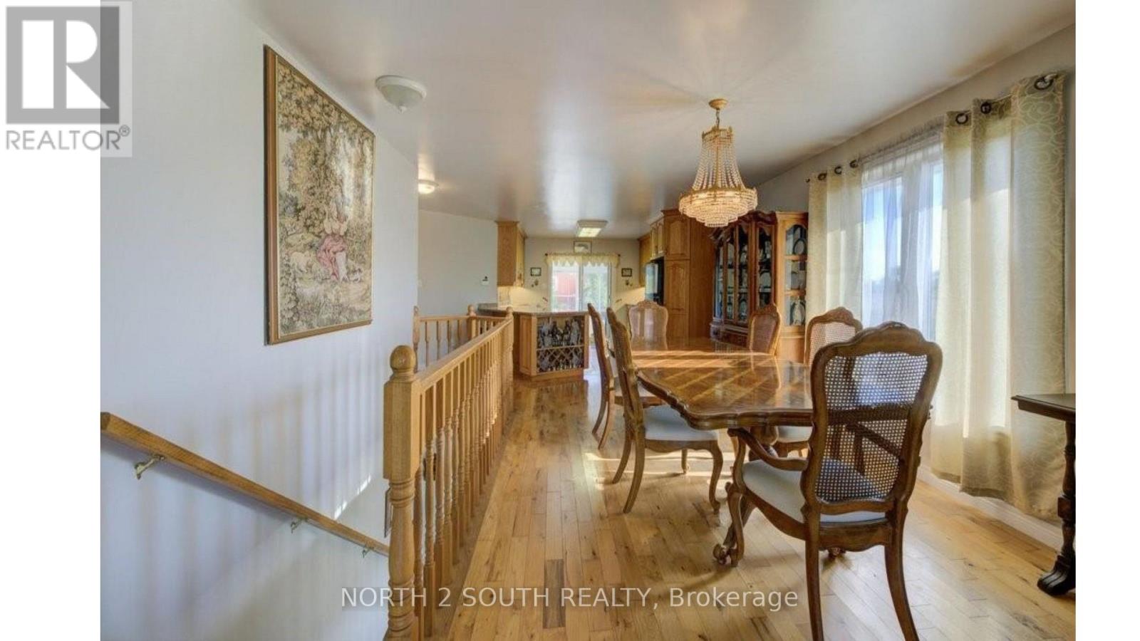 6737 HIGHWAY 20 - 11