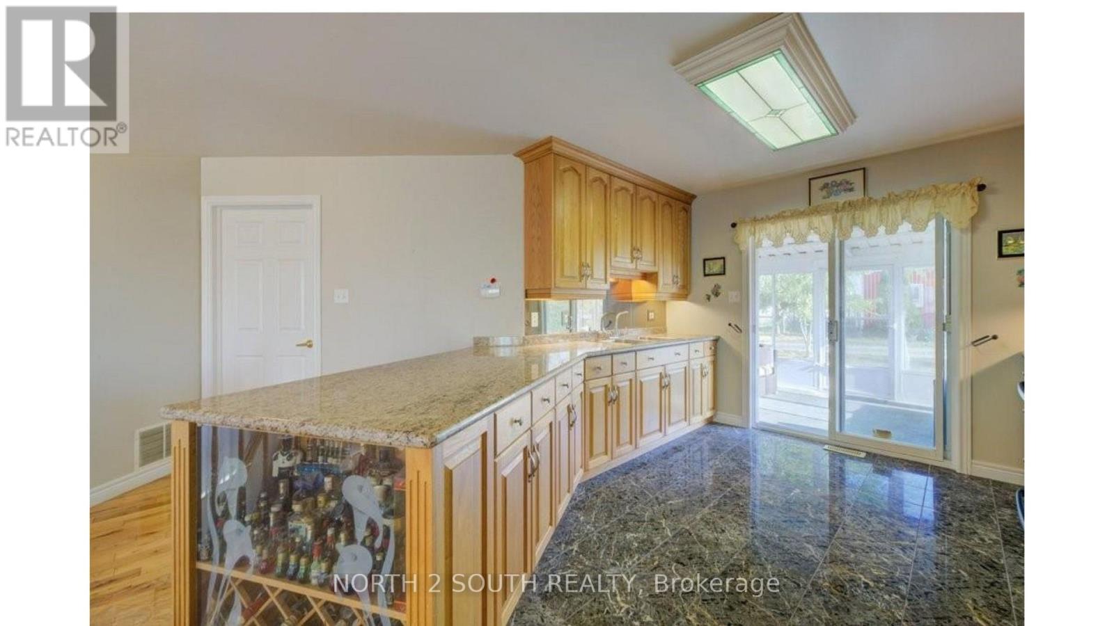 6737 HIGHWAY 20 - 15