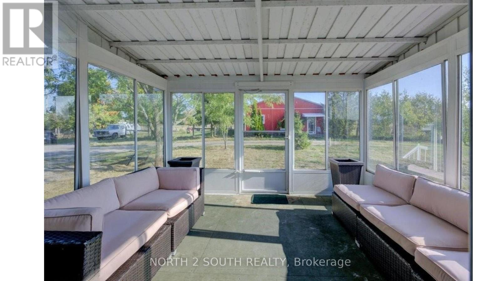 6737 HIGHWAY 20 - 19