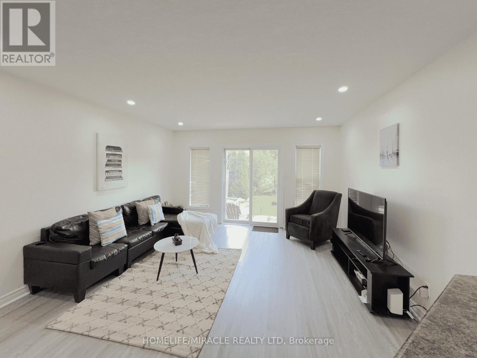 78 COLTON CIRCLE - 10