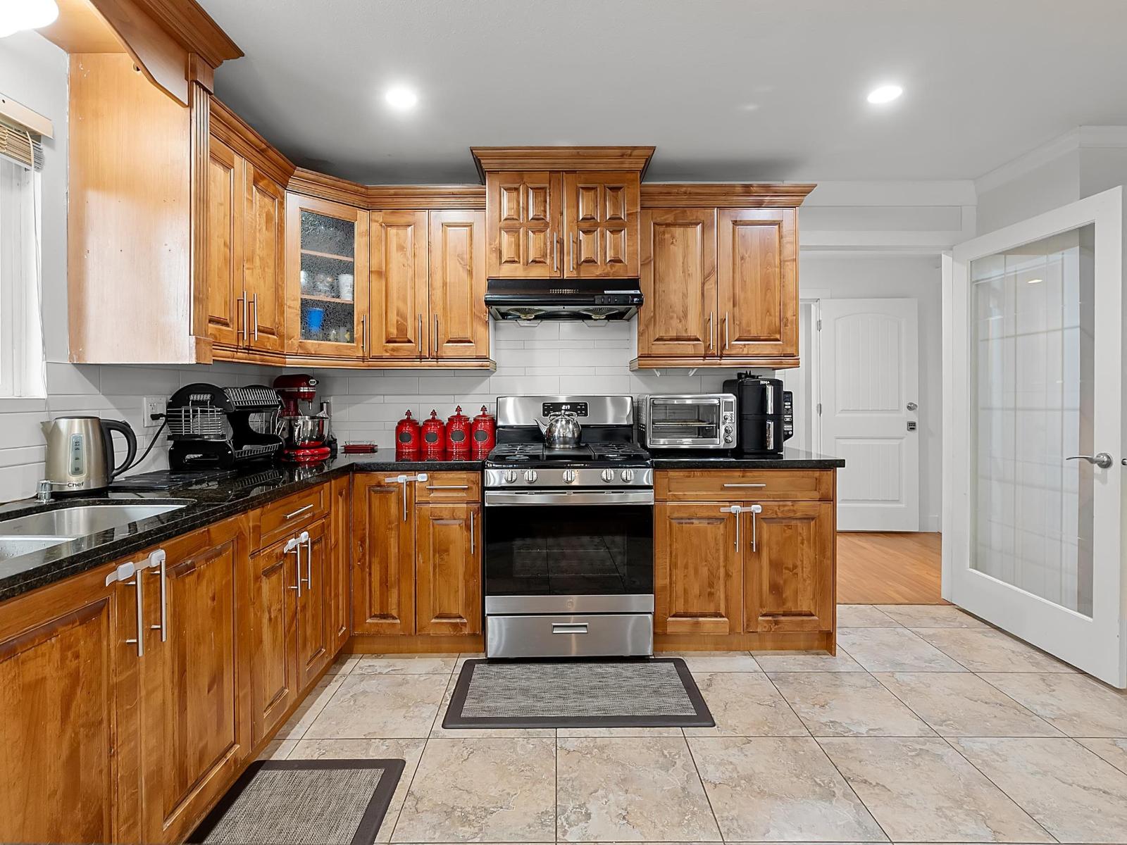 7908 117 Street, Delta