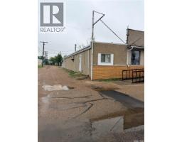 406 Martin Street, Burstall, SK S0N0H0 Photo 8