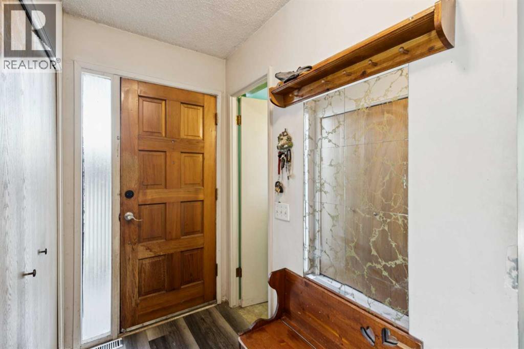 2030 39 Street SE - photo 4