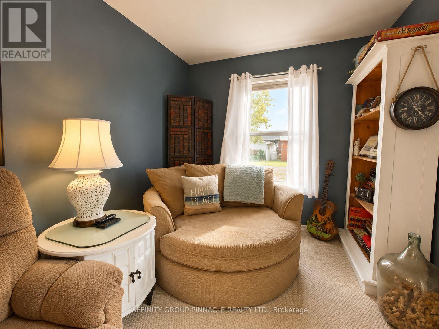 15 PRINCE STREET W - 38