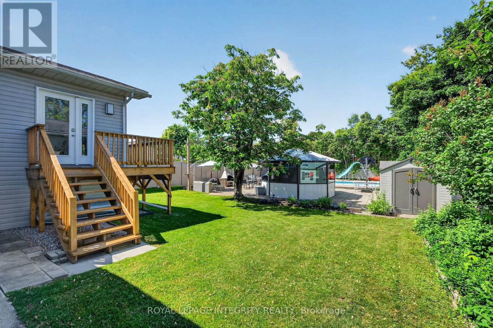 3 Bed, 2 Bath House for Sale in Ottawa – 850 BALSAM DRIVE, Ottawa – MLS# X13422832 - Image 42