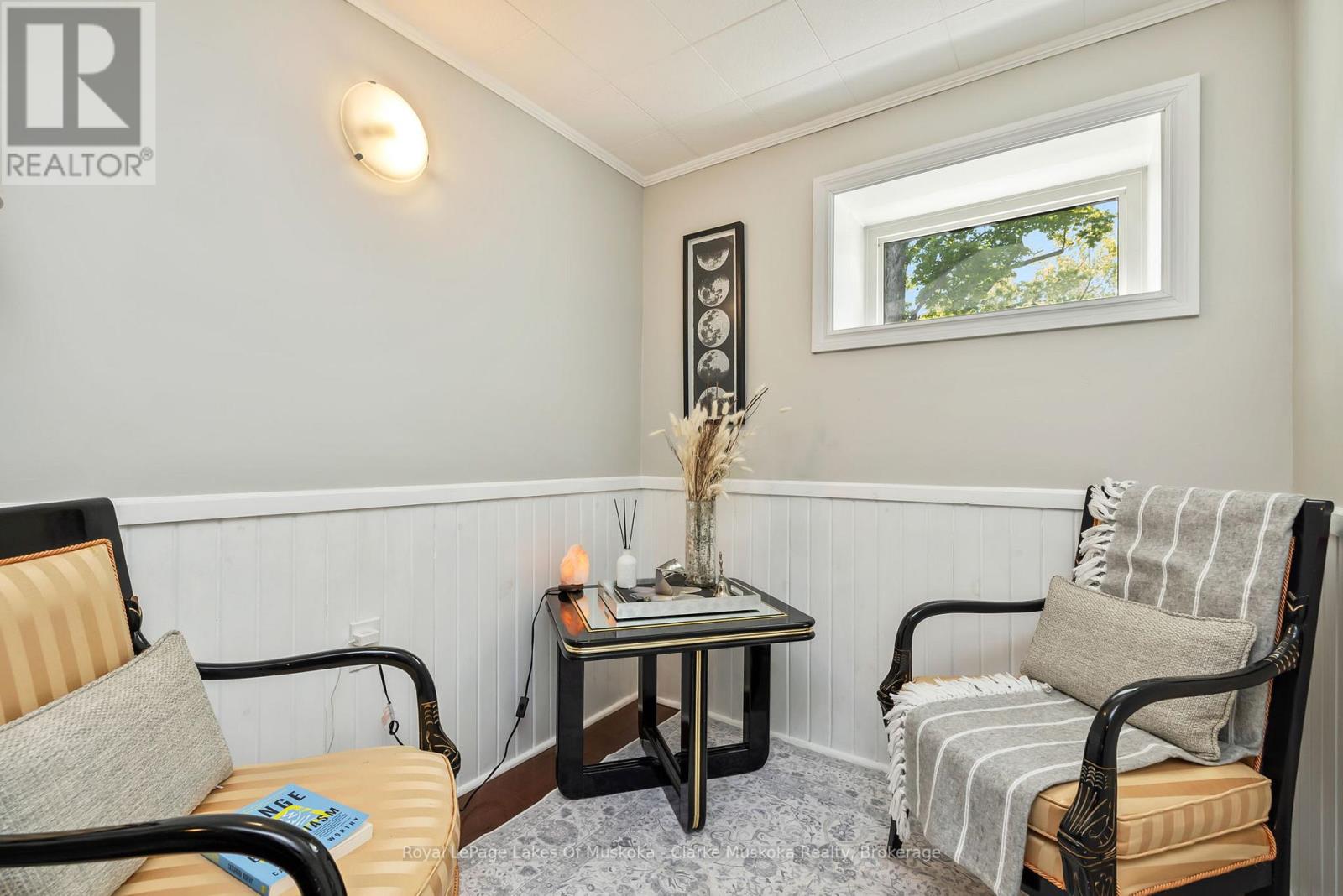 1012 MILL STREET - 47