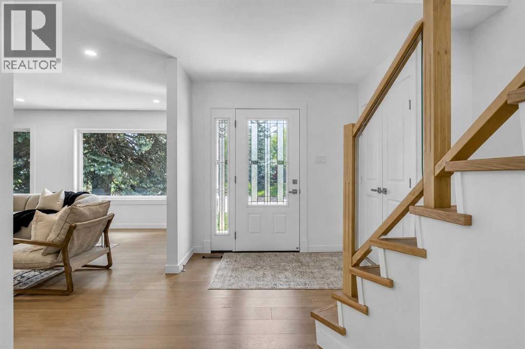 928 Maplecroft Road SE - photo 2