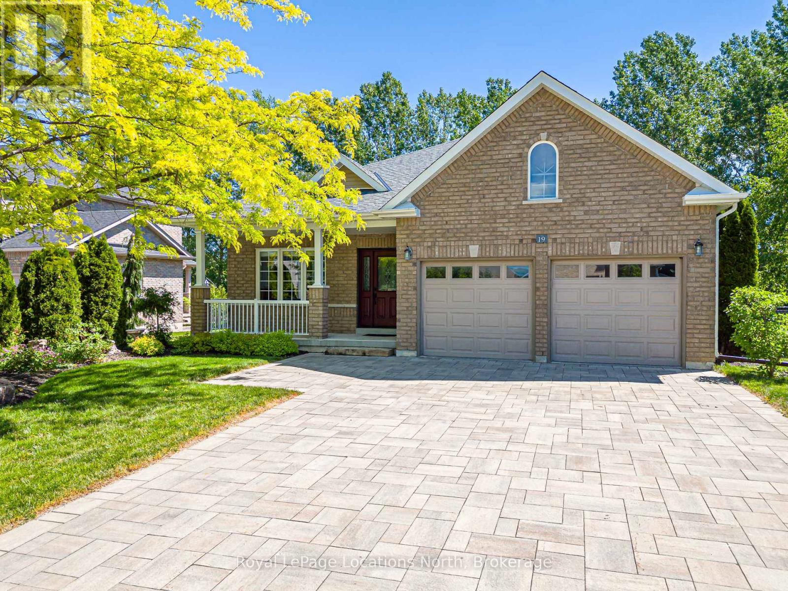 19 KELLS CRESCENT - 1