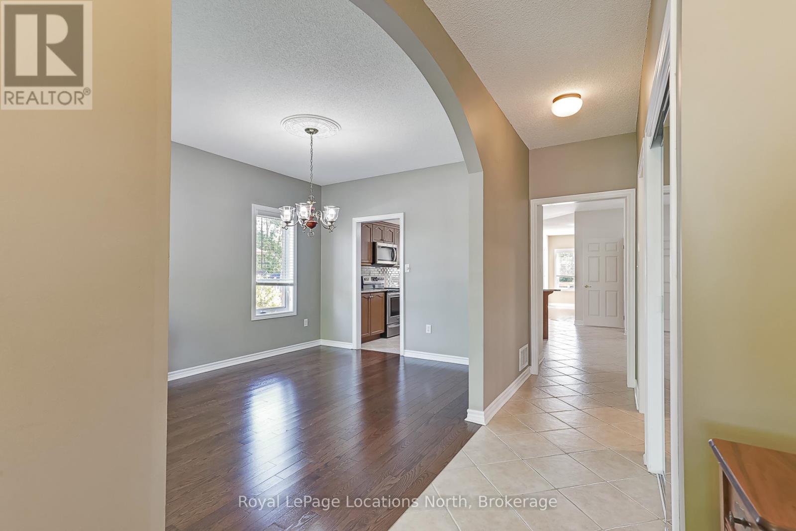 19 KELLS CRESCENT - 10