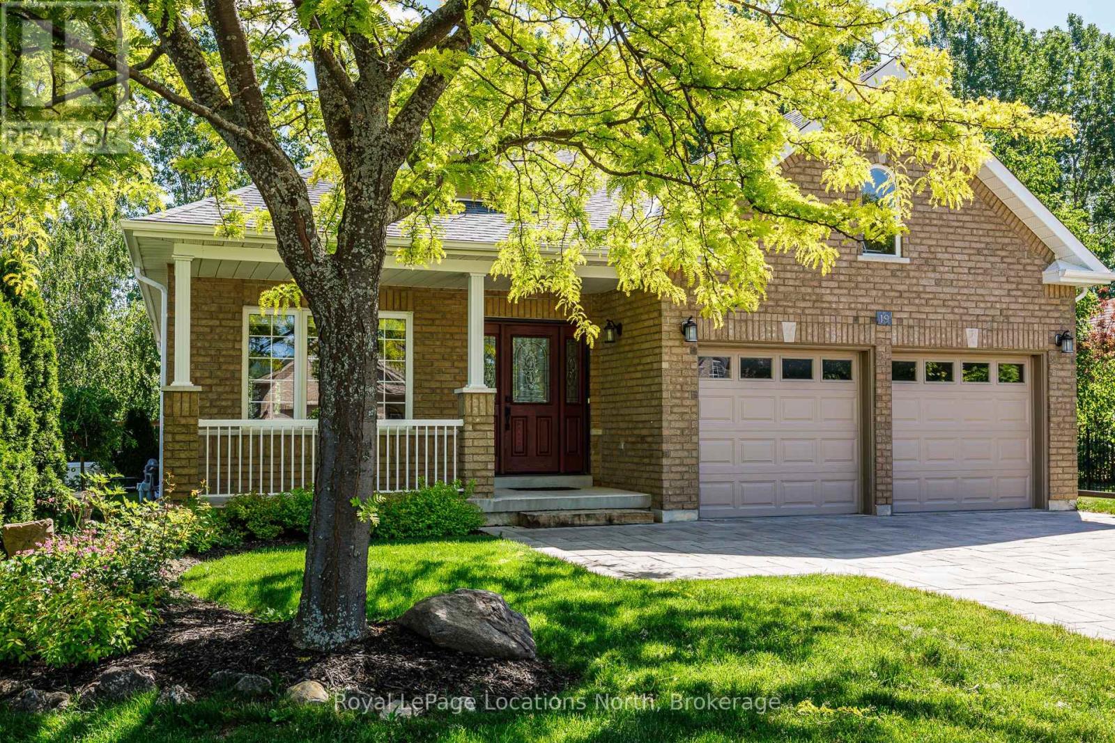 19 KELLS CRESCENT - 8