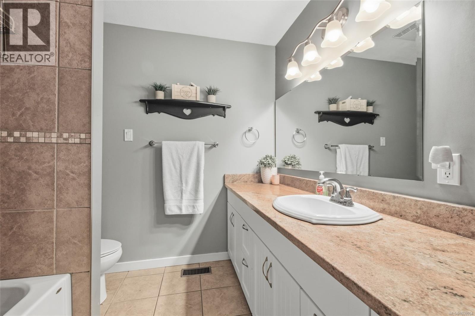 430 Davis Rd - 24