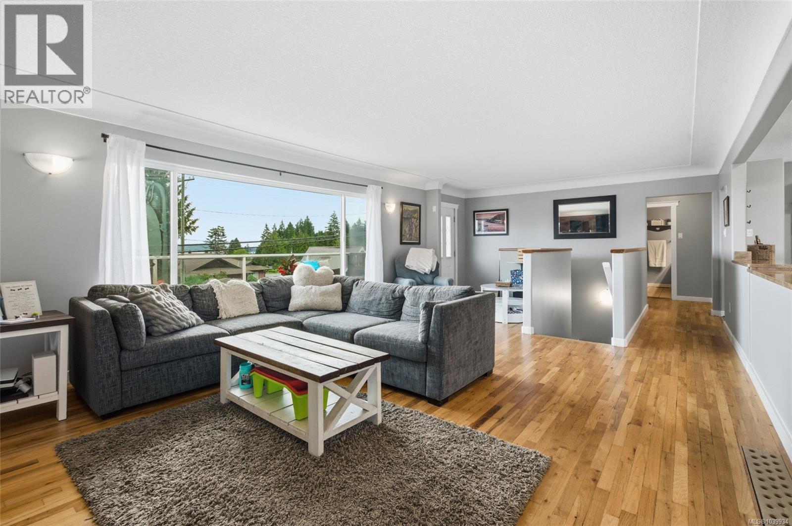 430 Davis Rd - 7