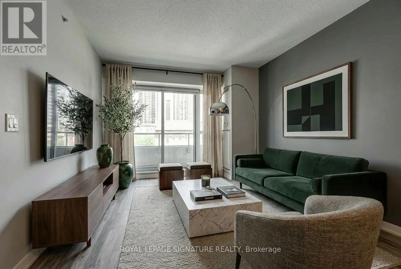 Listing photo of 302 - 69 LYNN WILLIAMS STREET