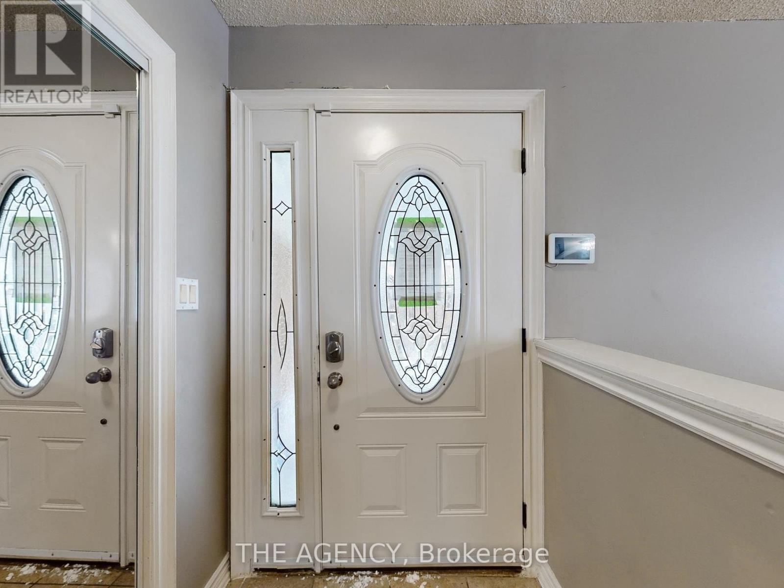 54 MANORGLEN CRESCENT - 10