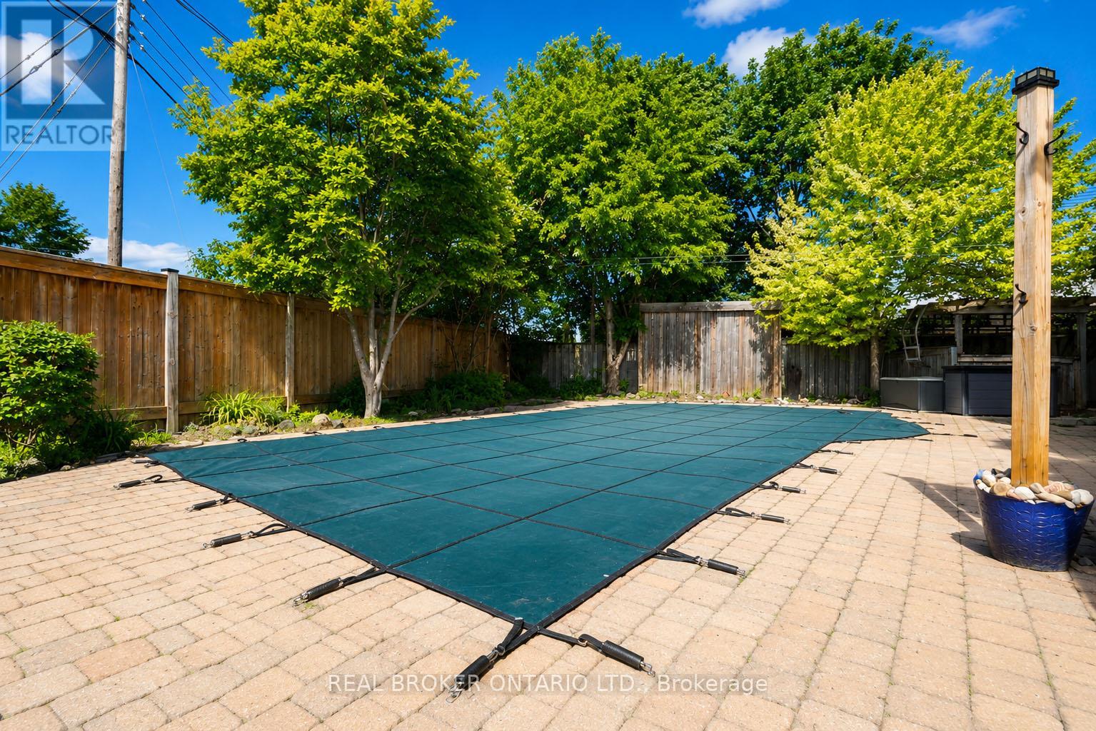 104 MOON DRIVE - 36