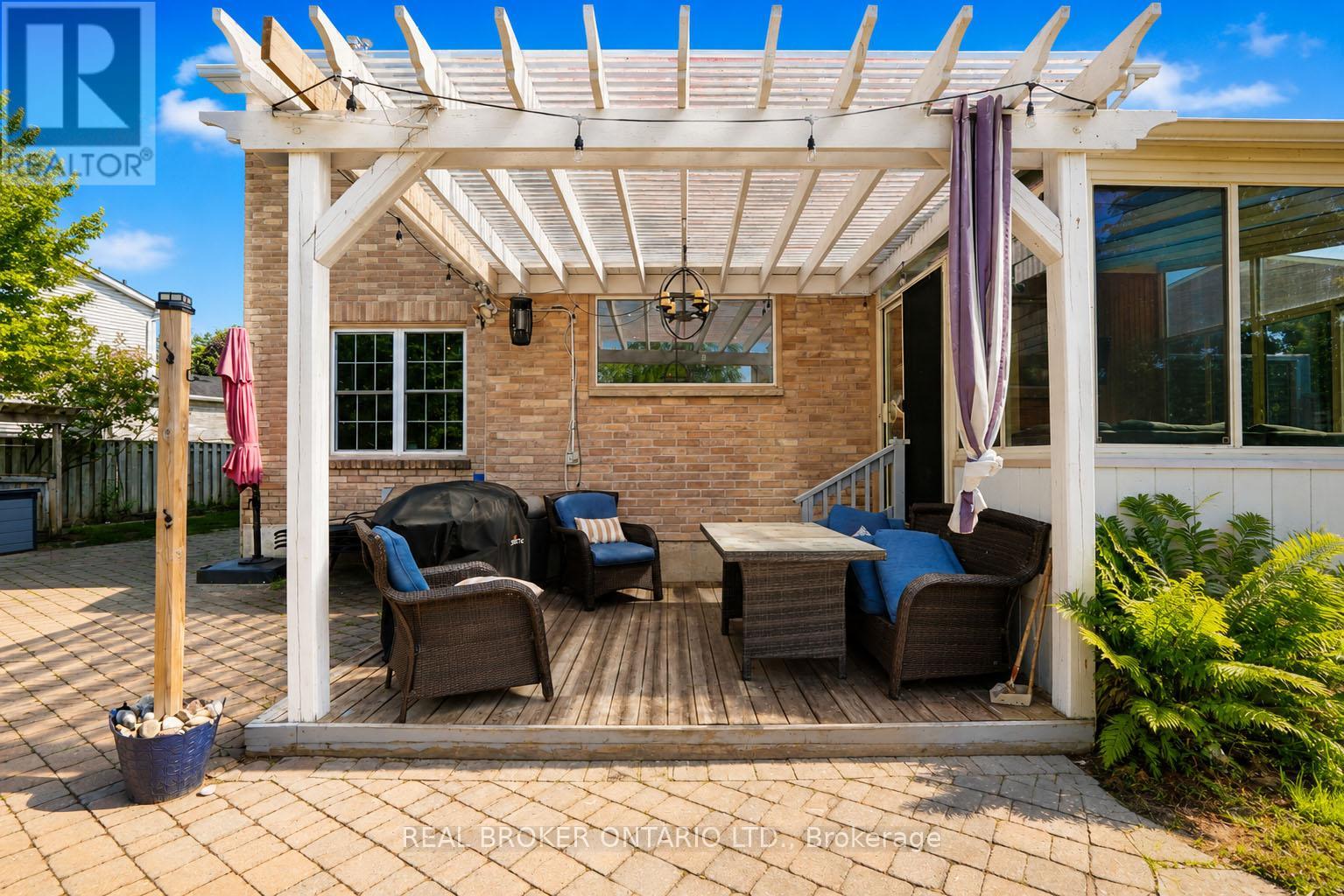 104 MOON DRIVE - 37