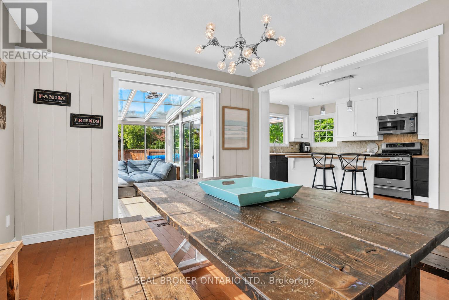 104 MOON DRIVE - 8