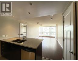 2607 2978 Glen Drive, Coquitlam, BC V3B0C3 Photo 7