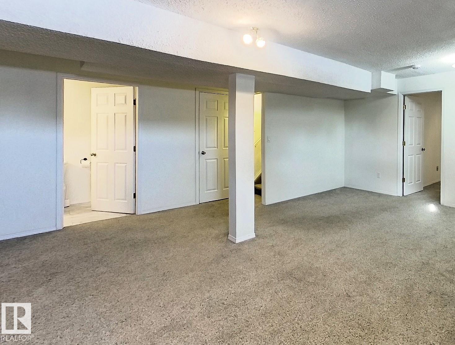 1102 55 ST - 21
