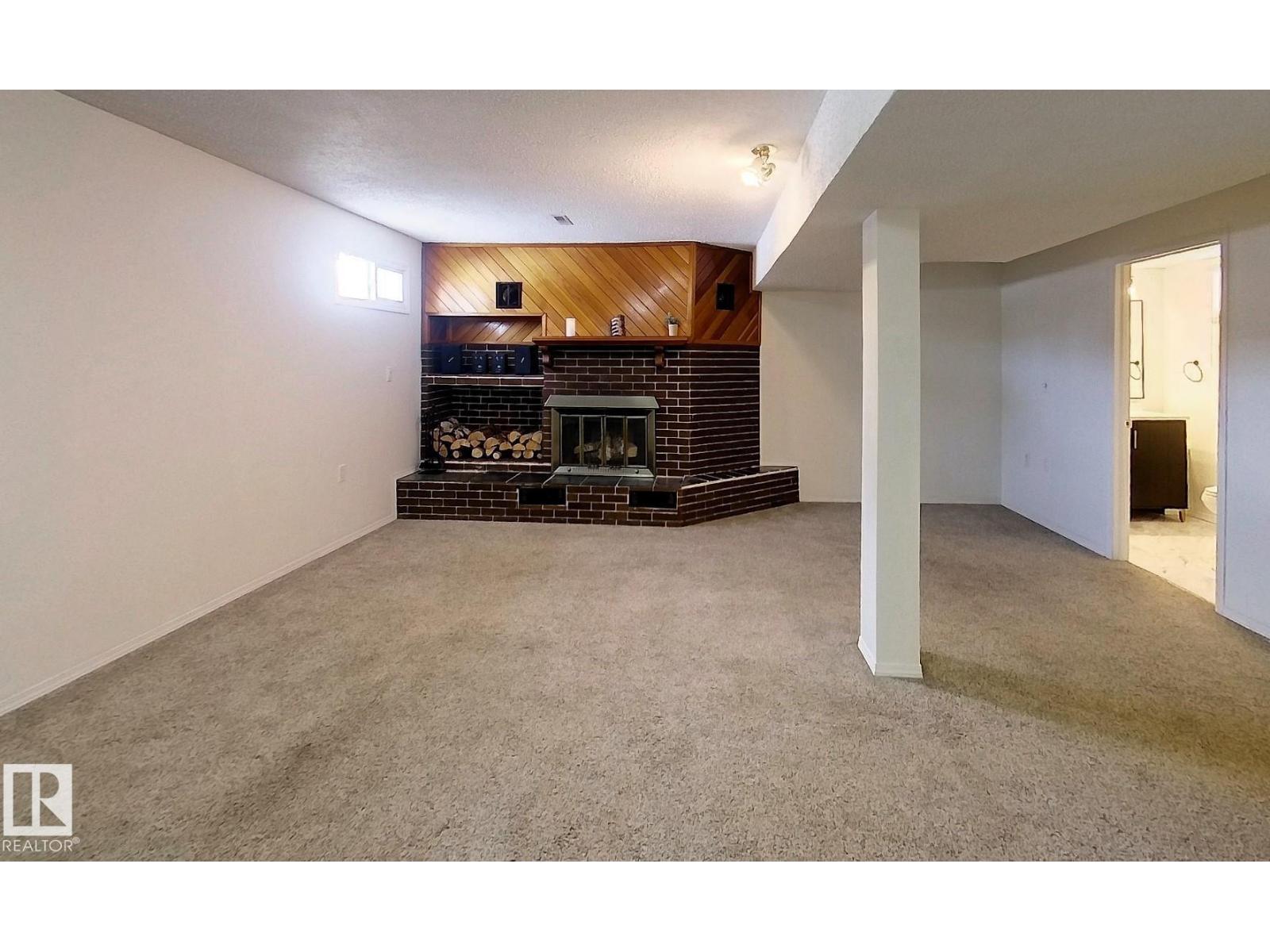 1102 55 ST - 20