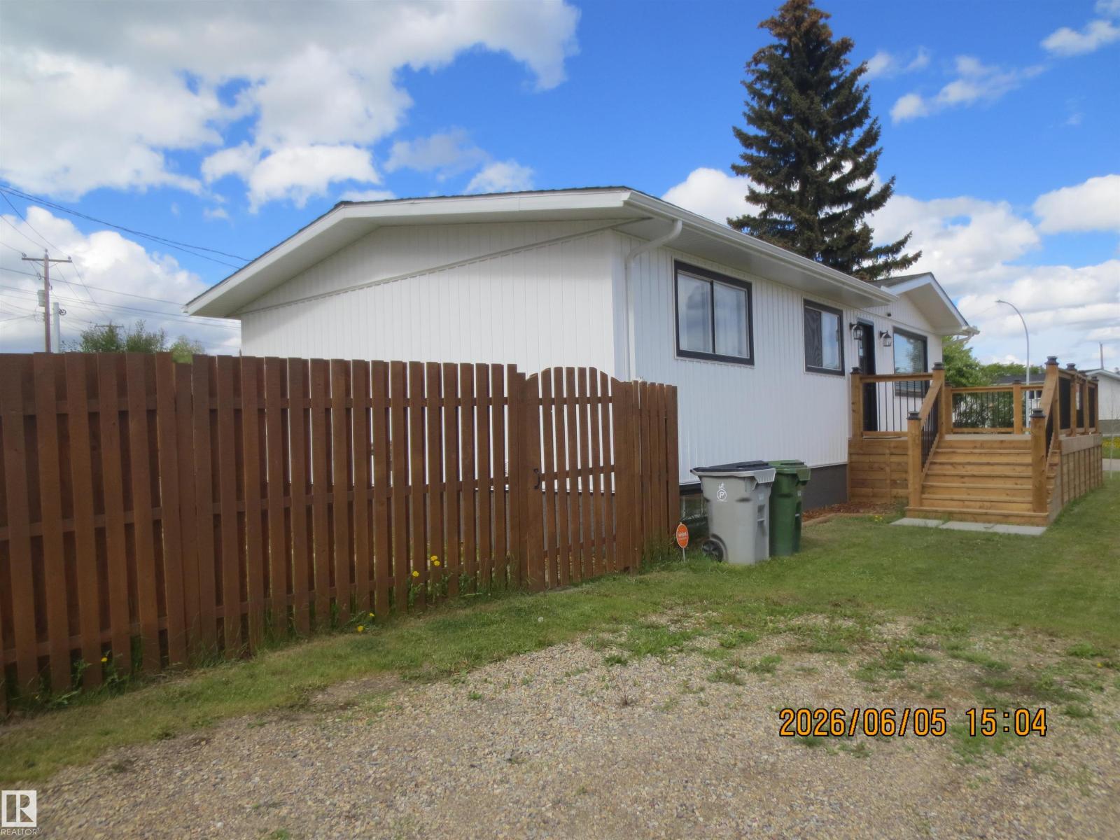 1102 55 ST - 46