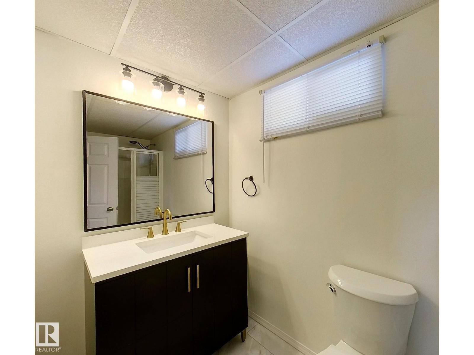 1102 55 ST - 24