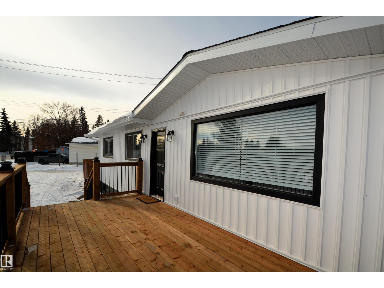 1102 55 ST - 30