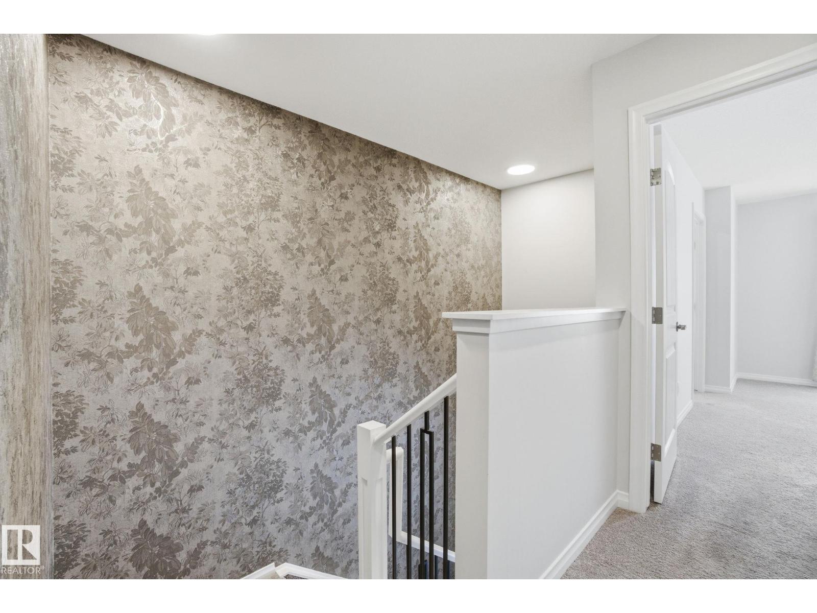 9323 226 ST NW - 20