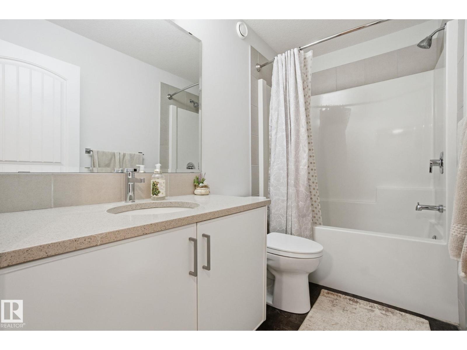 9323 226 ST NW - 29