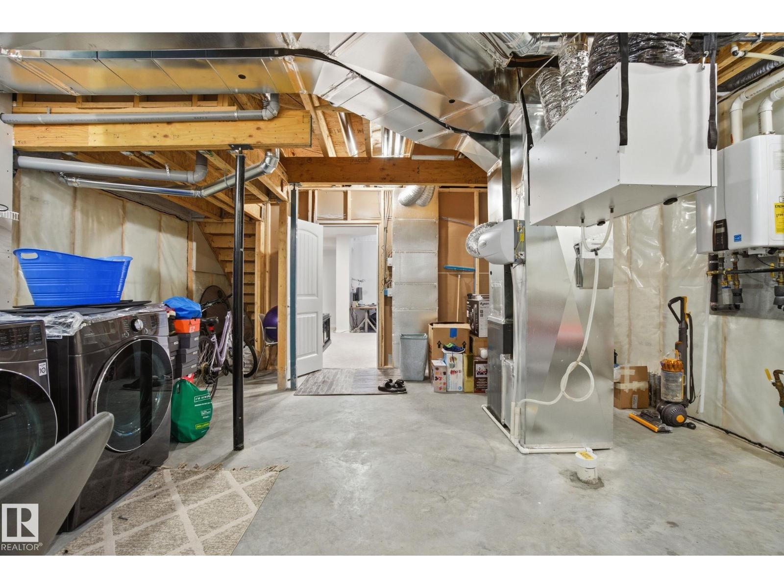 9323 226 ST NW - 42