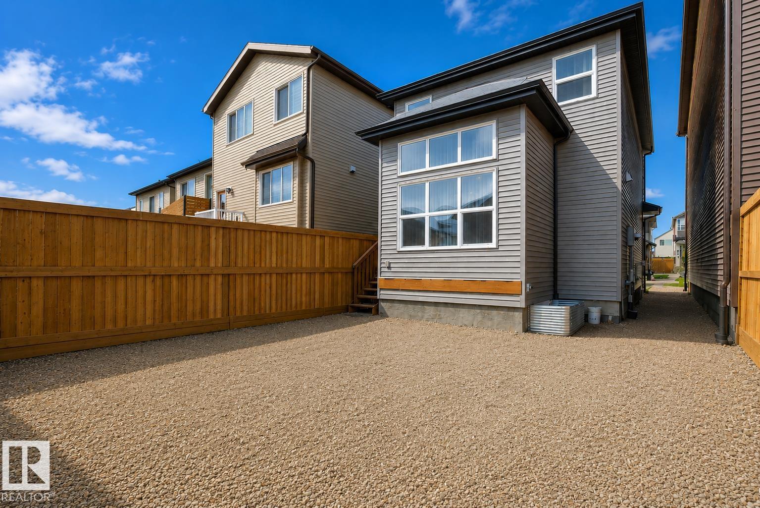 9323 226 ST NW - 44