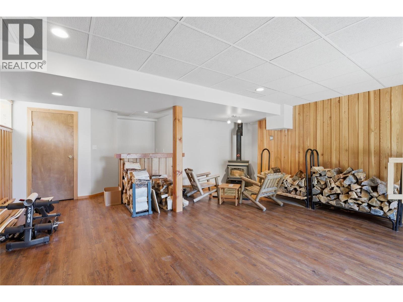 345 COLDWATER Road - 41