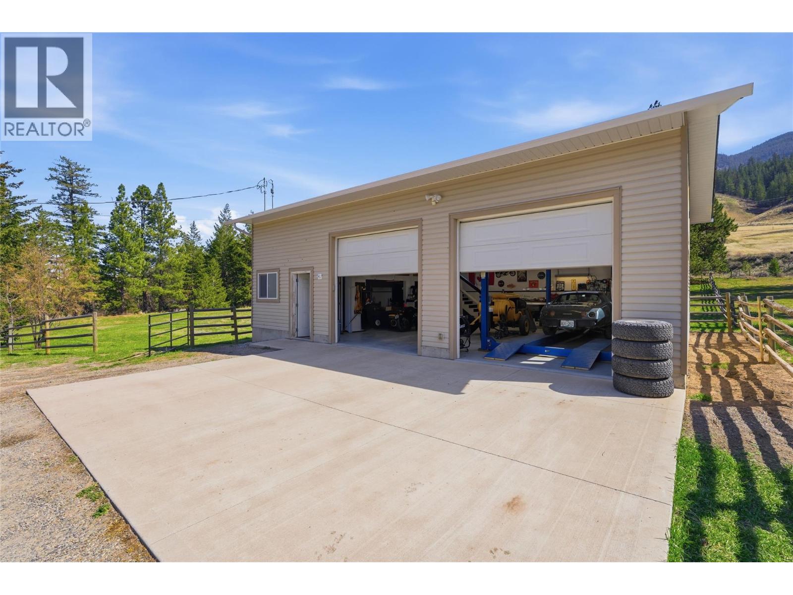 345 COLDWATER Road - 17