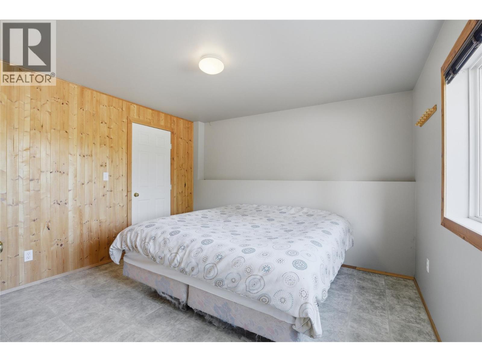 345 COLDWATER Road - 43