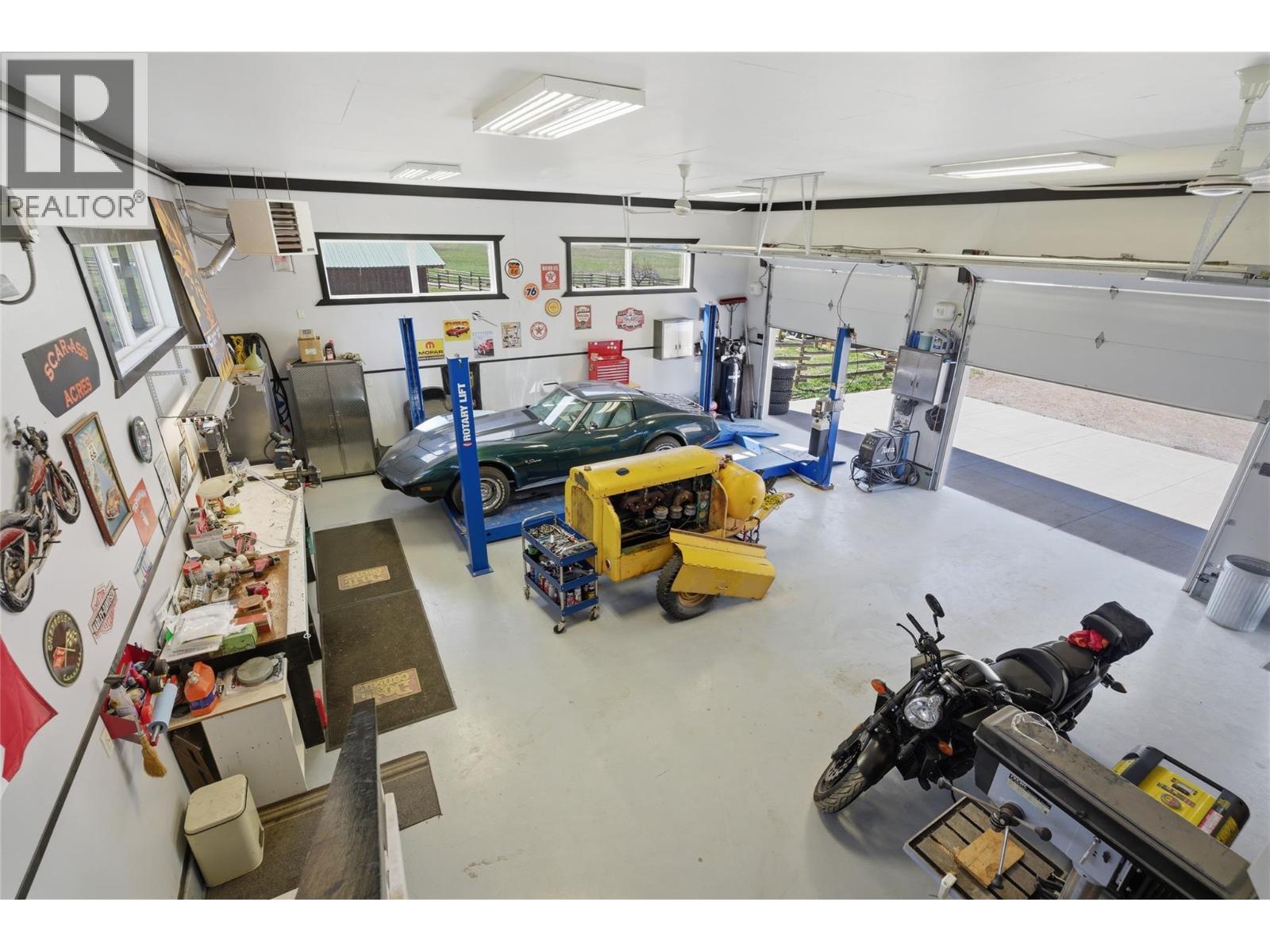 345 COLDWATER Road - 51