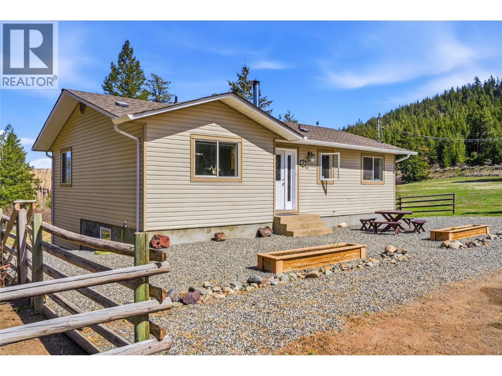 345 COLDWATER Road - 4
