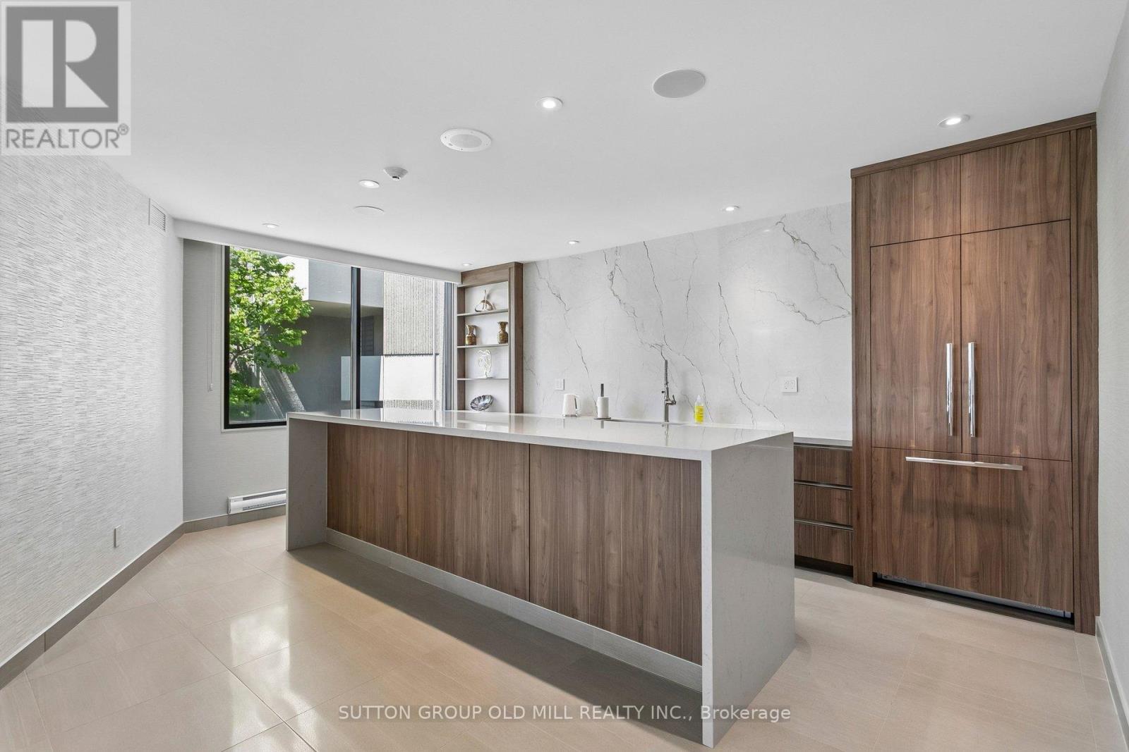 #G14 288 MILL ROAD - 21