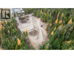 6222 Eagle Bay Road, Eagle Bay, BC V0E1T0 Photo 11