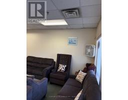 9 - 42 Regan Road, Brampton, ON L7A1B4 Photo 10