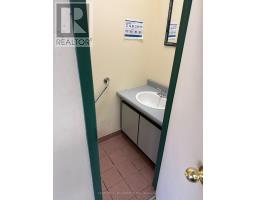 9 - 42 Regan Road, Brampton, ON L7A1B4 Photo 11