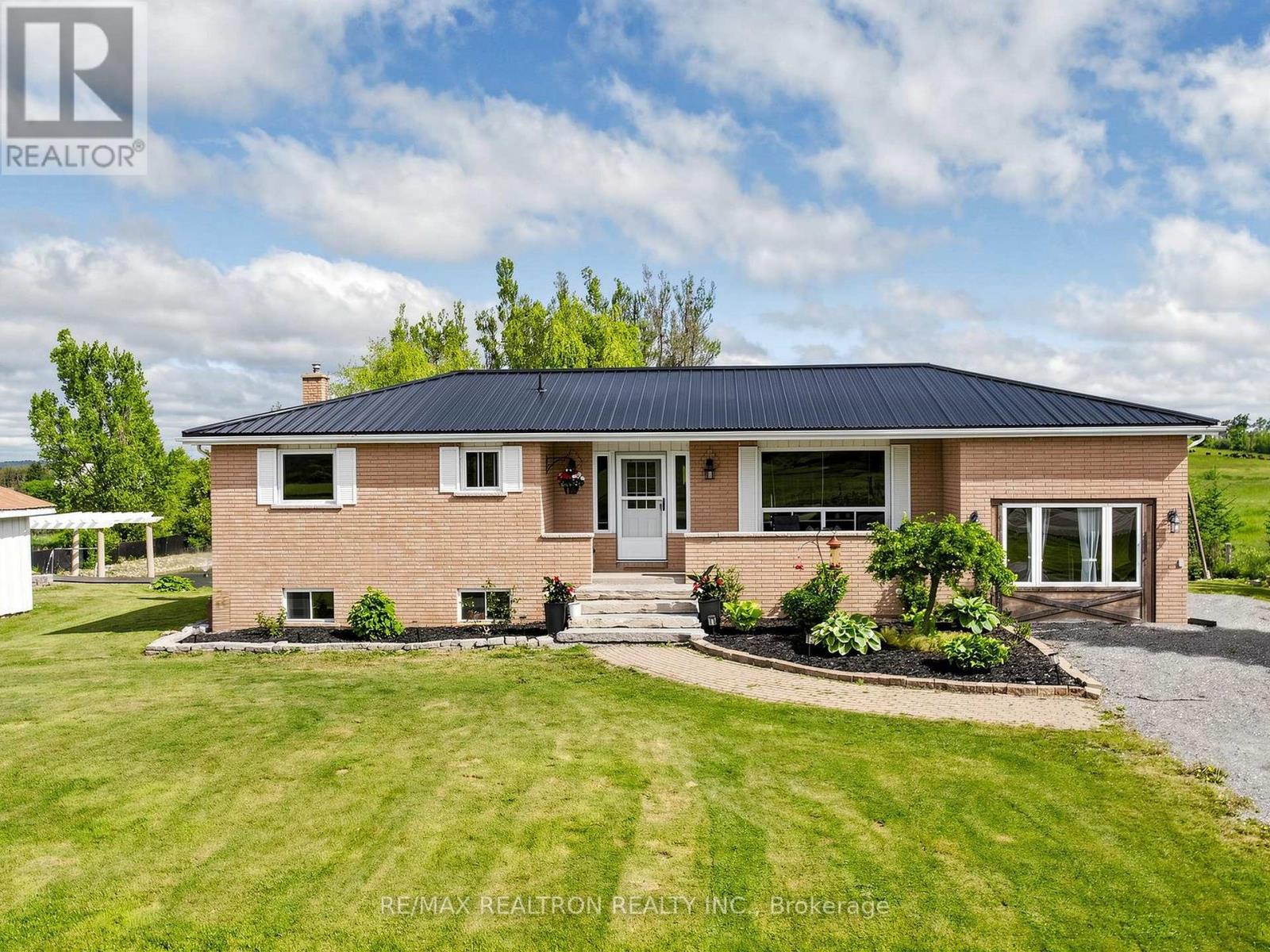 757 KINGS WHARF ROAD - 4