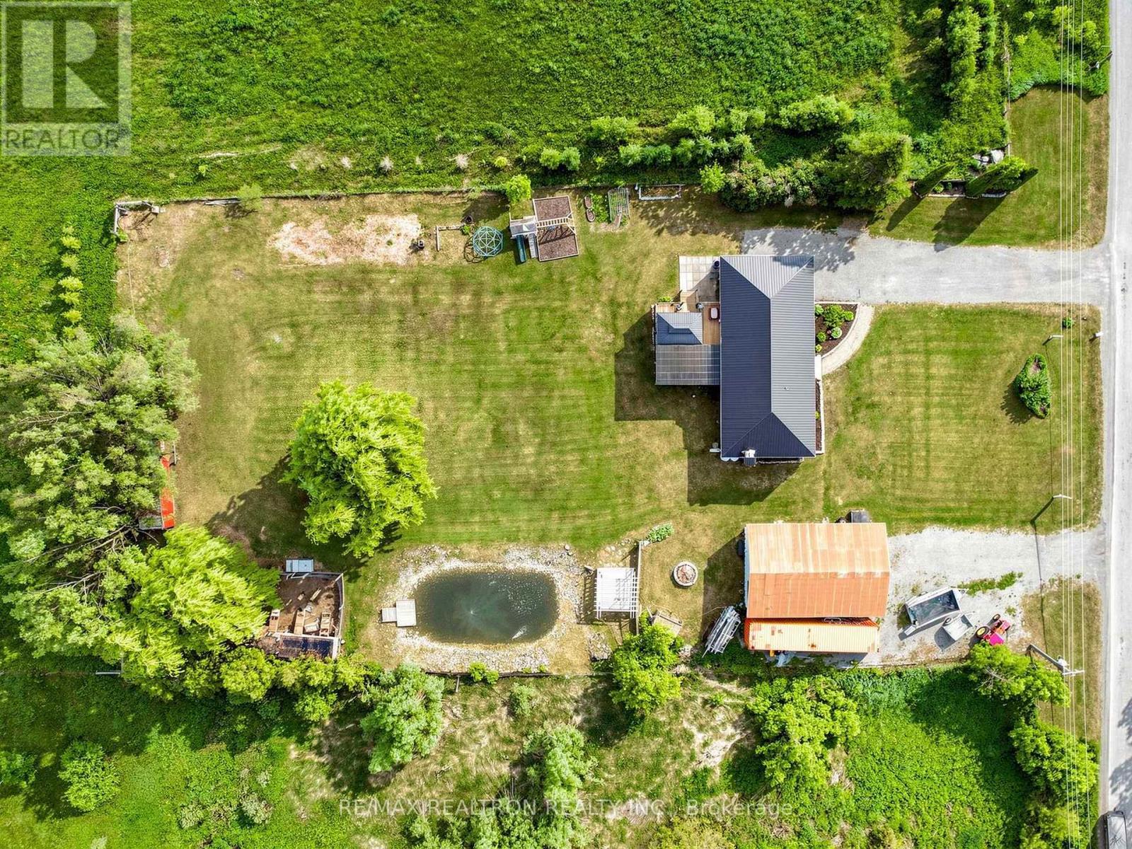 757 KINGS WHARF ROAD - 44