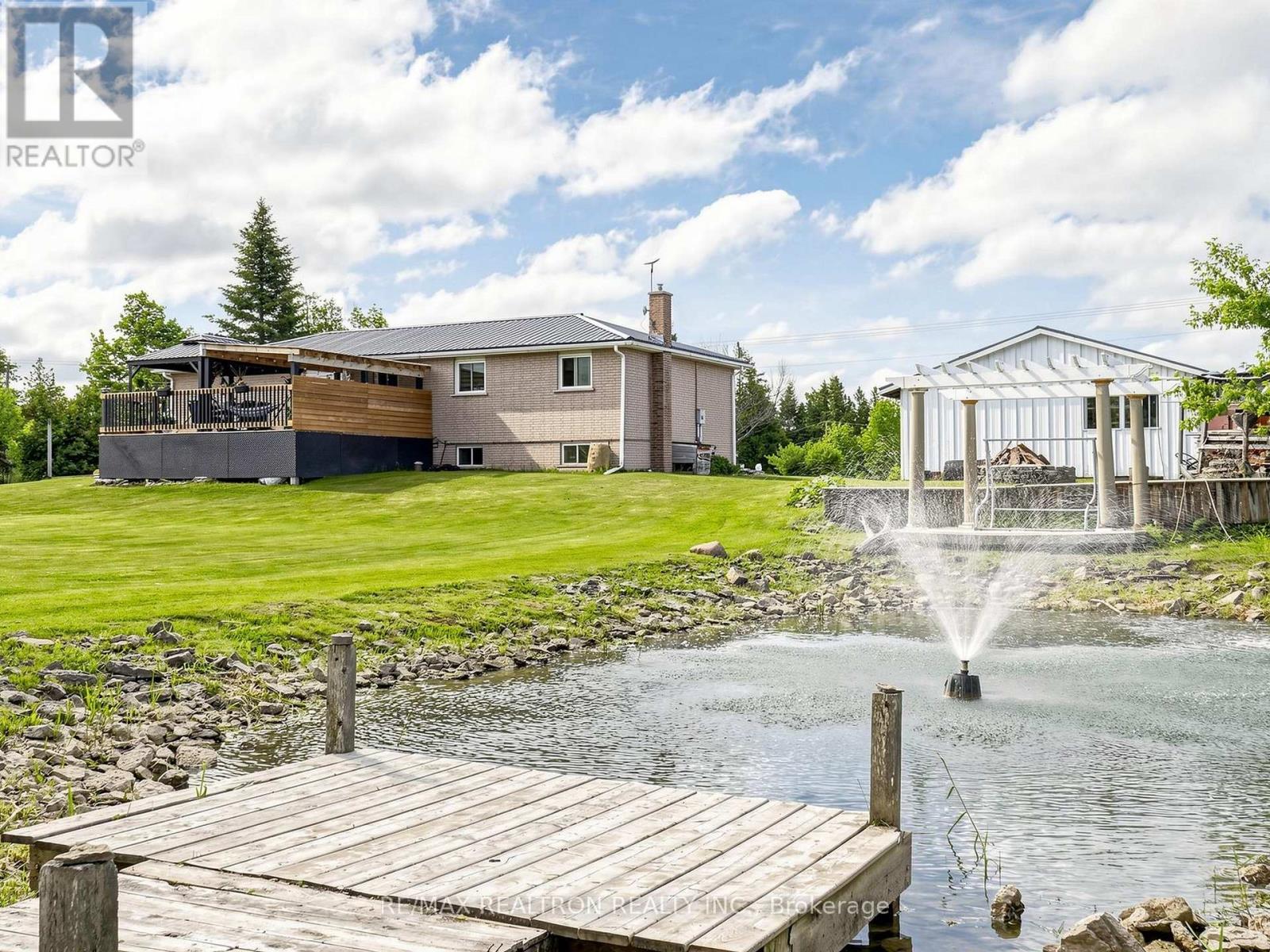 757 KINGS WHARF ROAD - 33