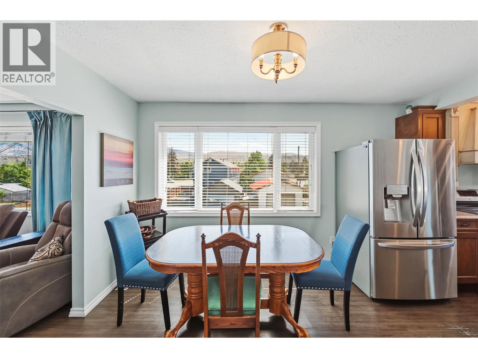 491 EASTSIDE Avenue - 11