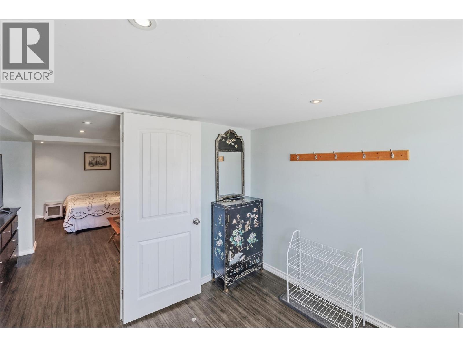 491 EASTSIDE Avenue - 30