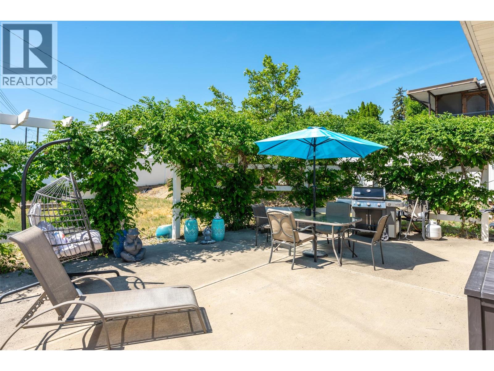 491 EASTSIDE Avenue, Oliver