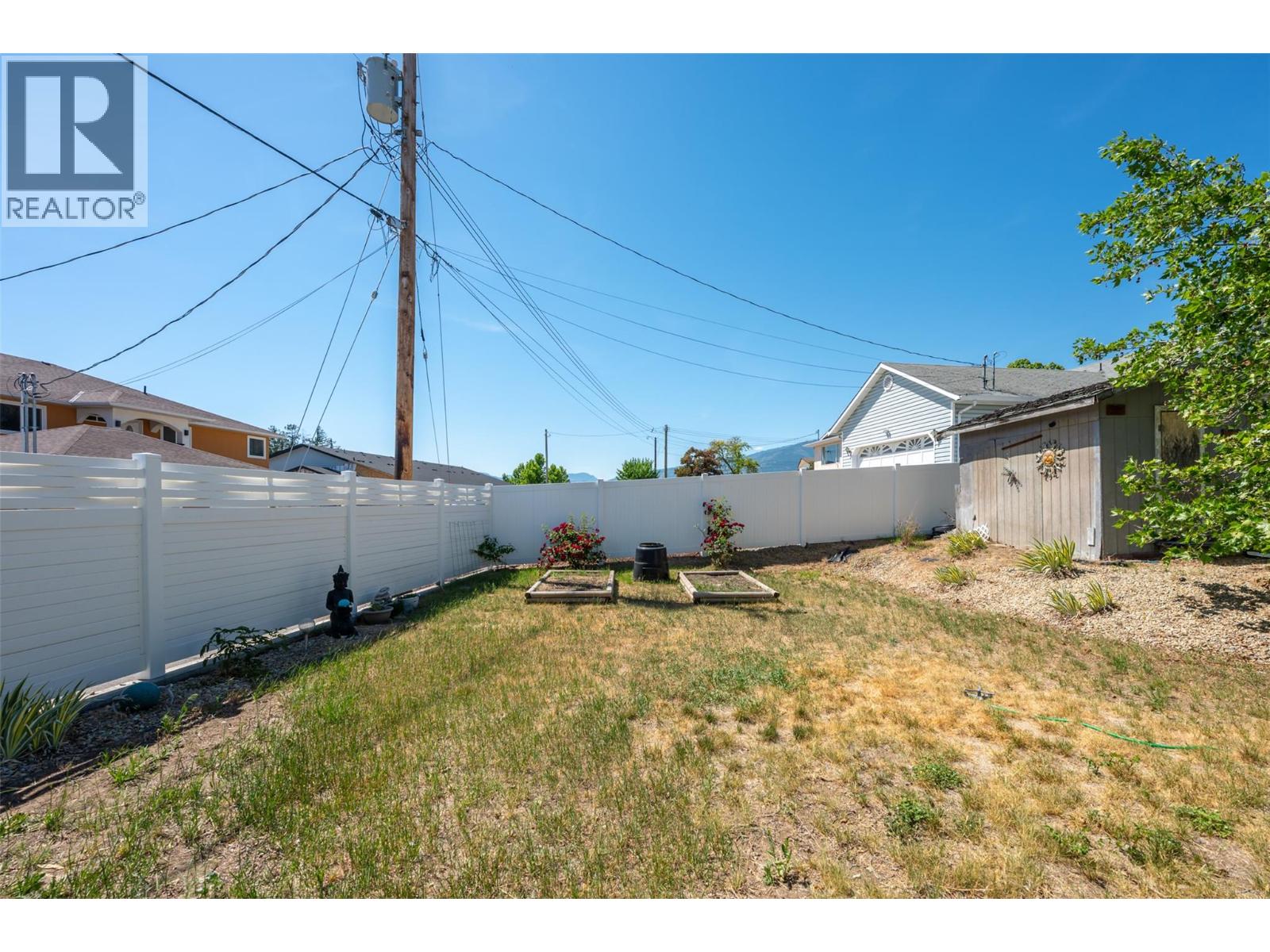 491 EASTSIDE Avenue, Oliver