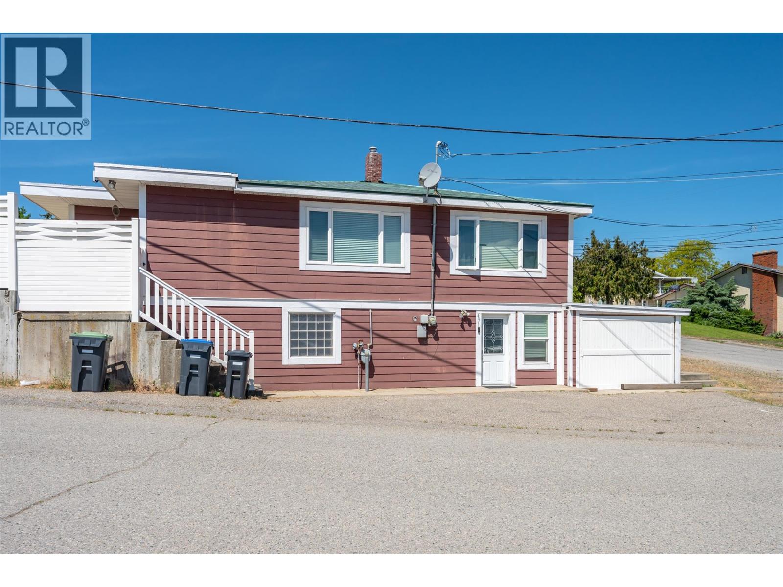 491 EASTSIDE Avenue, Oliver