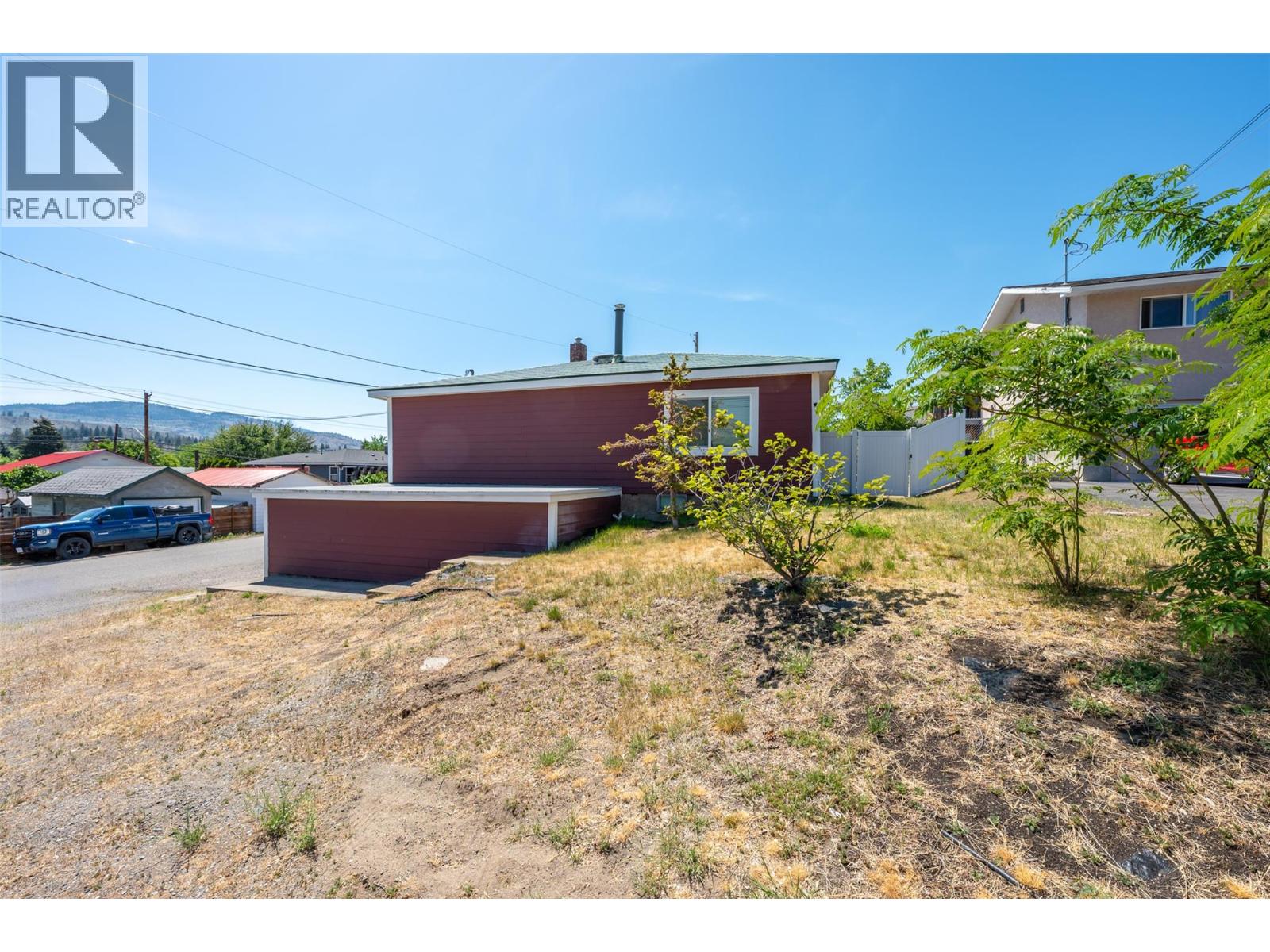 491 EASTSIDE Avenue, Oliver
