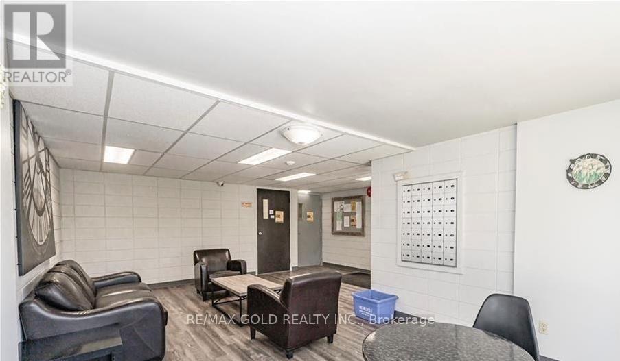 #111 30 HICKORY STREET - Image 3
